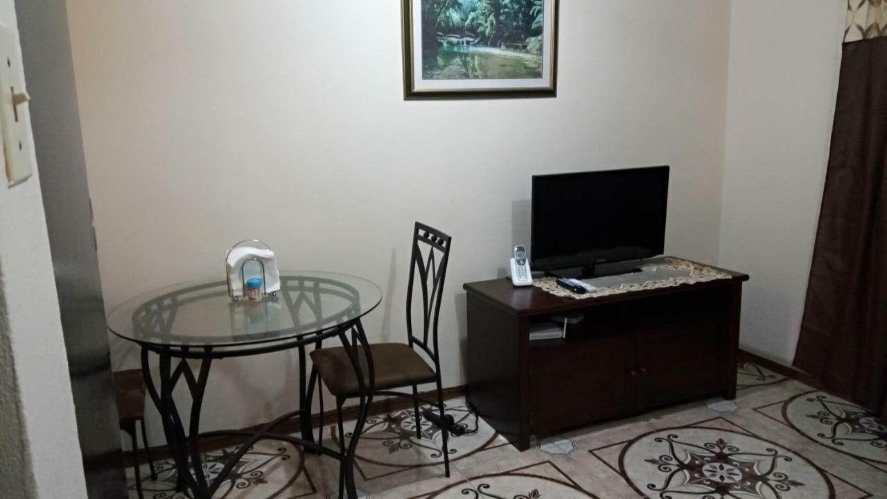 Apartament Oaklands Oasis Kingston Zewnętrze zdjęcie